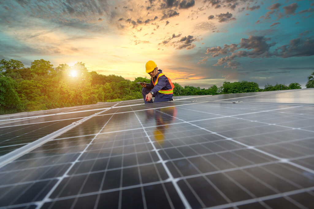 Photovoltaikmodule auf einem Hausdach
