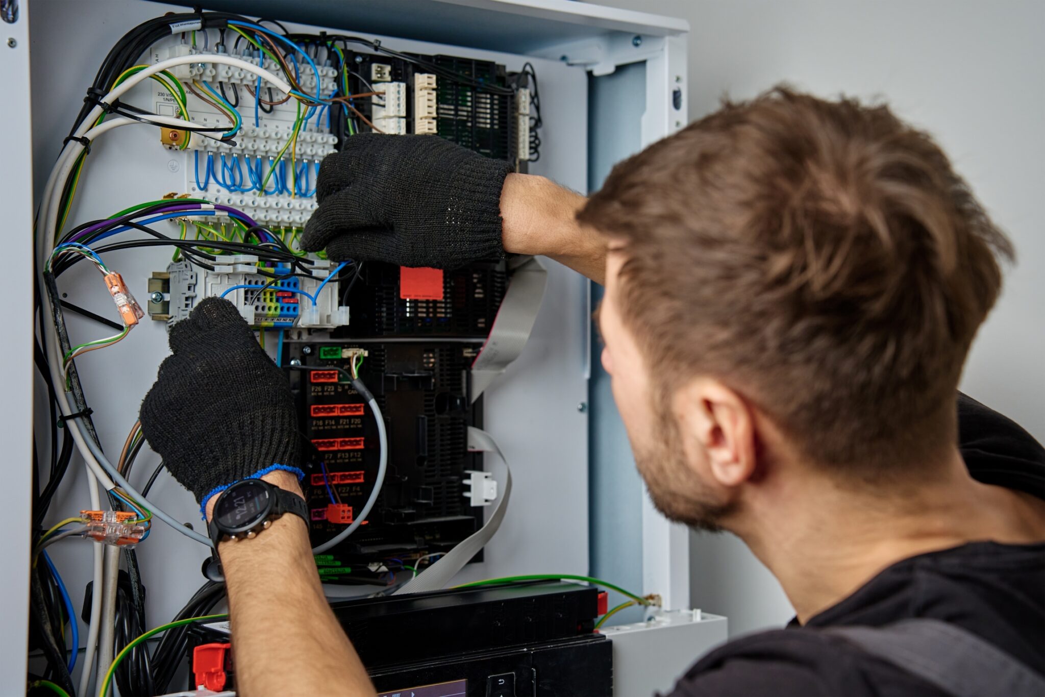 Prüfung elektrischer Verbindungen